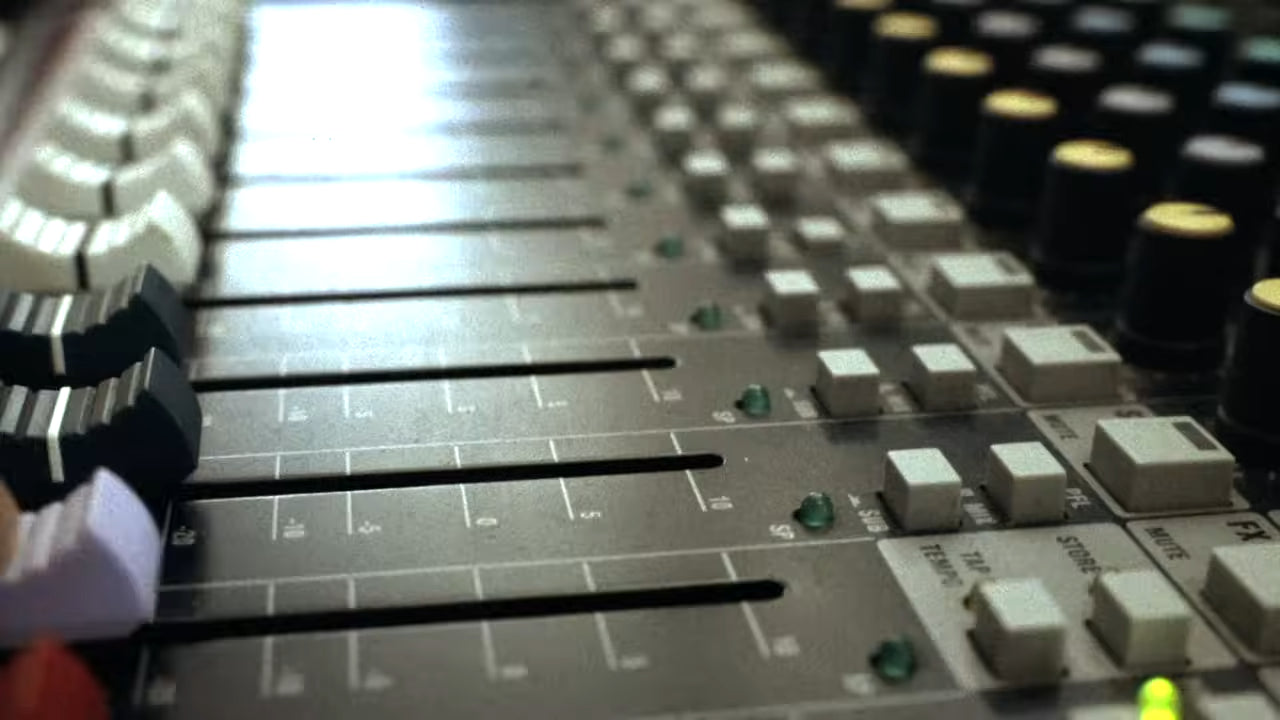 Load video: 